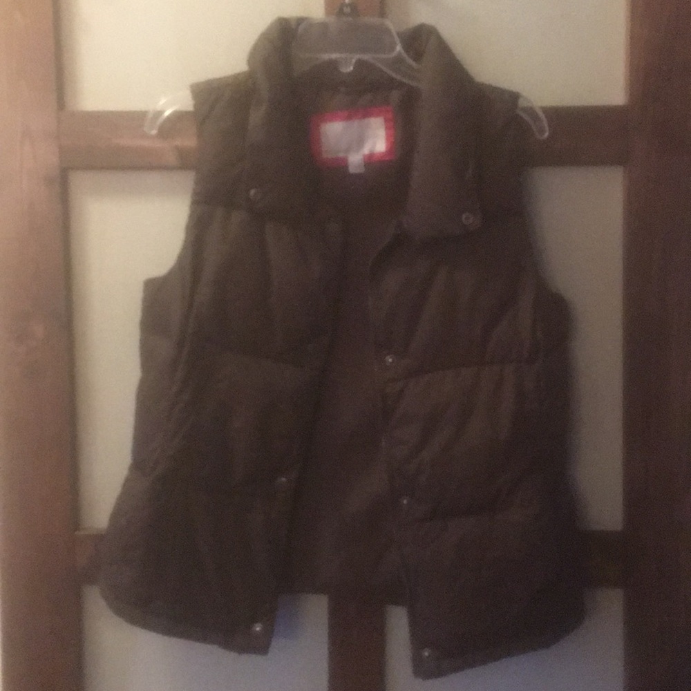 Old navy vest